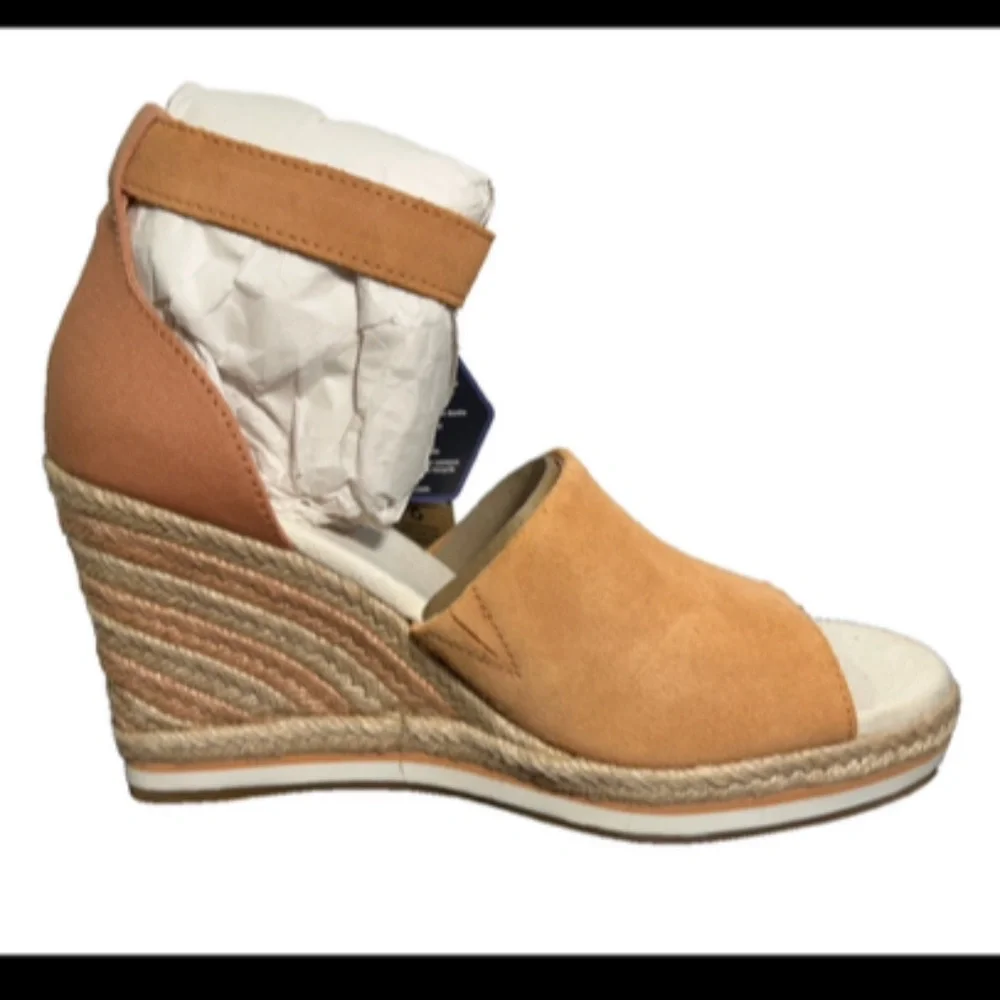 Toms Marisol Suede/Canvas Espadrille Wedge Sandals Sandy Beige Size 8.5 - NWT